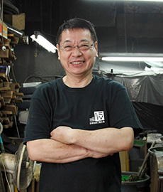 山塚　光雄